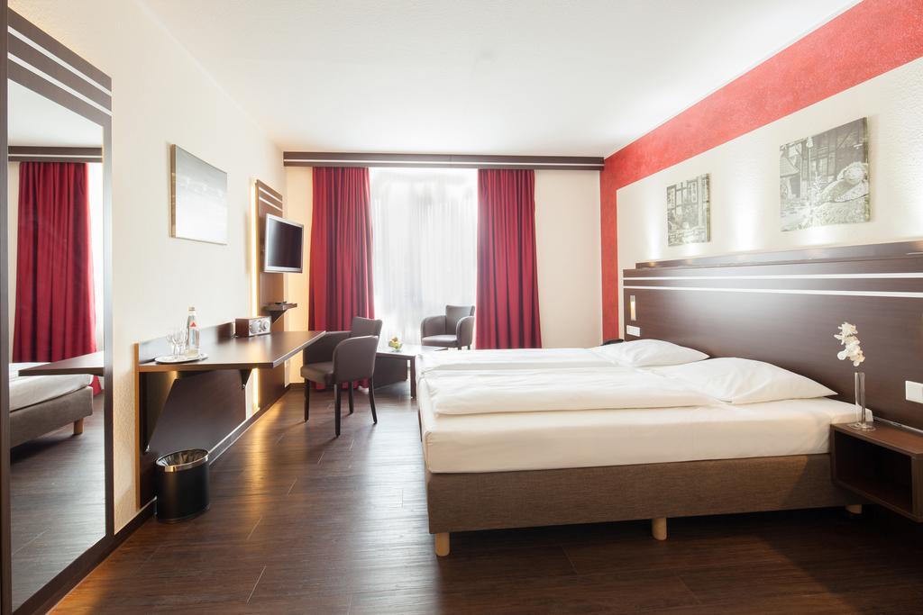 Hotel Am Stern Brühl Exteriér fotografie